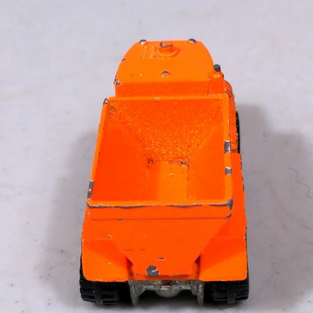 Vtg Hot Wheels Dump Truck‎ Orange 1983 Mattel Diecast Construction Toy Vehicle